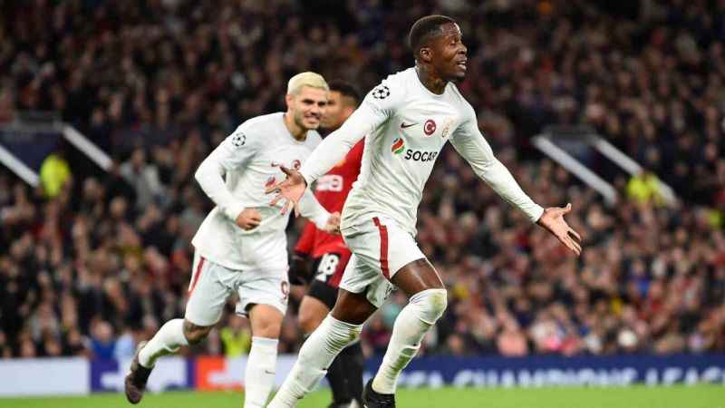 UEFA Şampiyonlar Ligi: Manchester United: 2 - Galatasaray: 3 UEFA Şampiyonlar Ligi: Manchester United: 2 - Galatasaray: 3