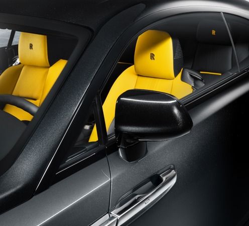 Rolls-Royce özel modeli Black Badge Wraith Black Arrow'u tanıttı