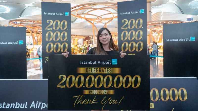 İstanbul Havalimanı 200 milyonuncu yolcusunu ağırladı İstanbul Havalimanı 200 milyonuncu yolcusunu ağırladı