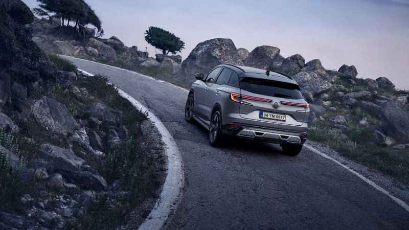 Renault Yeni Austral Türkiye'de satışa sunuluyor Renault Yeni Austral Türkiye'de satışa sunuluyor