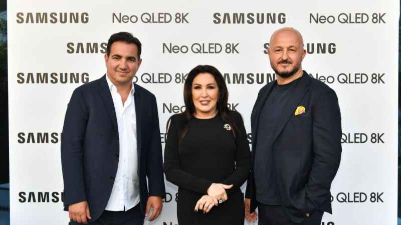 Samsung, Nükhet Duru’nun eşsiz sahne performansıyla 2023 model televizyonlarını İzmir’de tanıttı Samsung, Nükhet Duru’nun eşsiz sahne performansıyla 2023 model televizyonlarını İzmir’de tanıttı