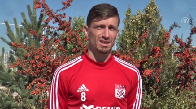 Sivassporlu Mert Hakan Yandaş Galatasaray ile anlaştı mı?