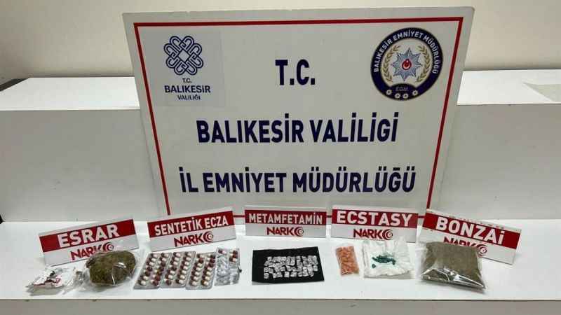 Burhaniye’de torbacılara operasyon Burhaniye’de torbacılara operasyon