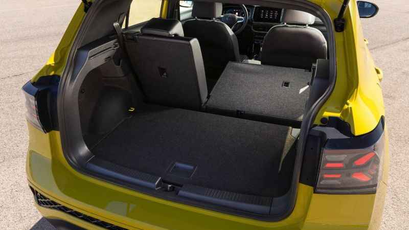 VW SUV ailesinin en kompakt üyesi Yeni T-Cross satışa sunuldu