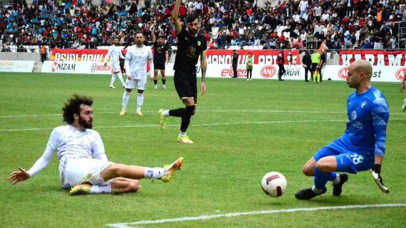 TFF 2. Lig: Karaman FK: 1 - Amed Sportif Faaliyetler: 2