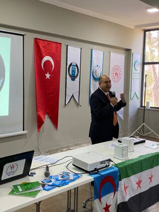 Türkmen kampına siyasi ve askeri cenahtan ziyaret