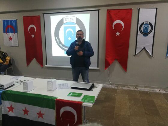 Türkmen kampına siyasi ve askeri cenahtan ziyaret