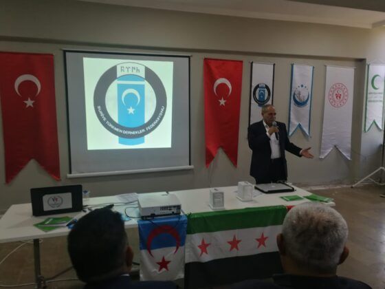 Türkmen kampına siyasi ve askeri cenahtan ziyaret