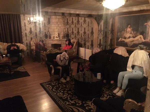 Başkentte lüks villaya fuhuş operasyonu