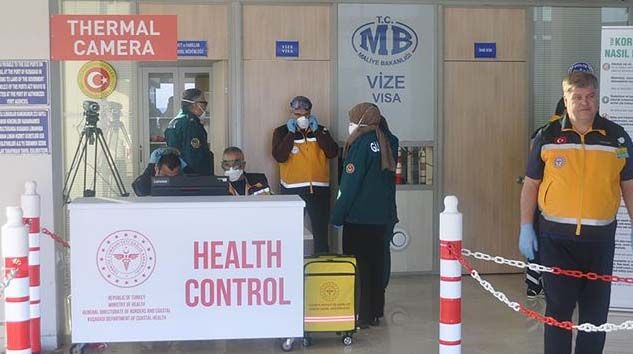 Türkiye’nin koronavirüsle mücadelesi dünyaya örnek oldu