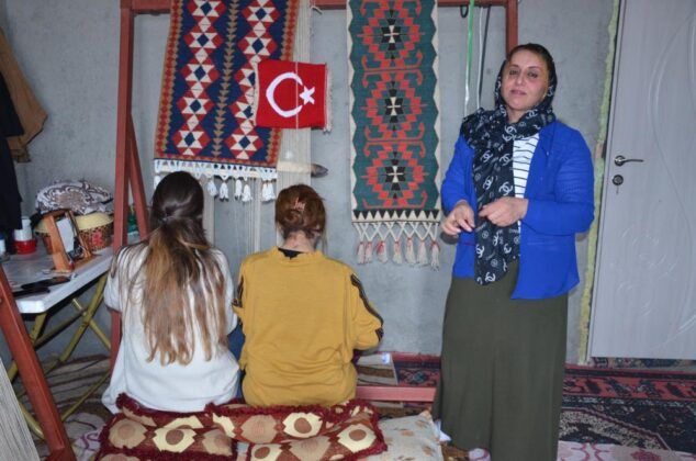 300 Yıllık Kilim Yolculuğu