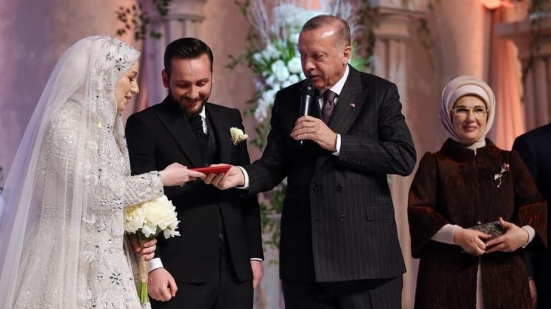 Başkan Erdoğan nikah şahitliği yaptı