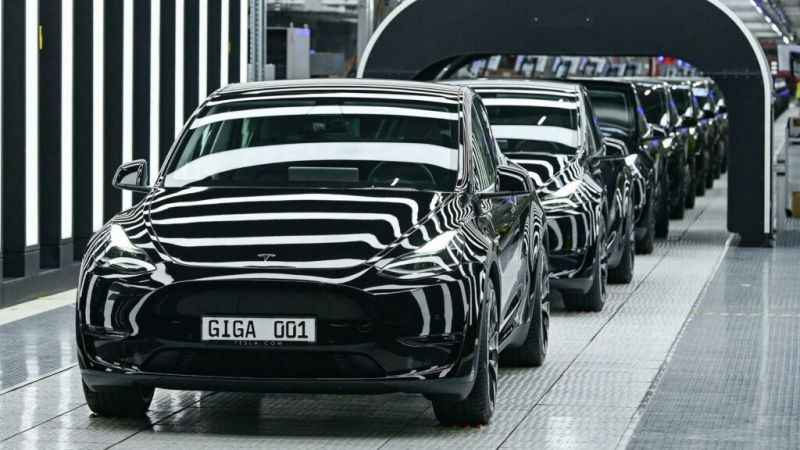 Tesla üretimine Kızıldeniz etkisi