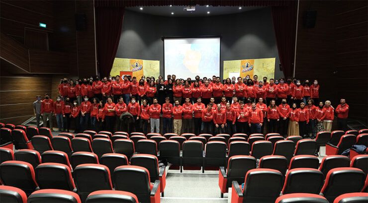 Binlerce Genç Hayallerine Bir Adım Daha Yaklaştı