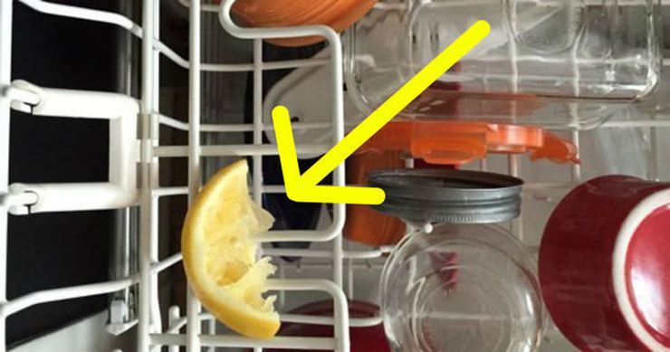 Bulaşık makinesinin içine limon kabuğu koyarsanız…