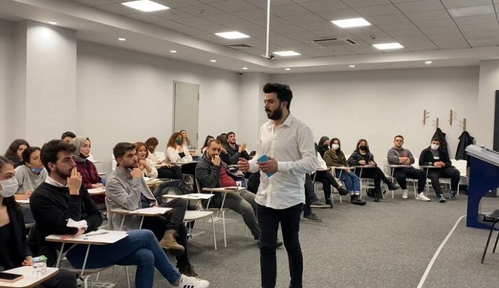 İbrahim Bedir’den Girişimcilere Güzel Konuşma Eğitimleri