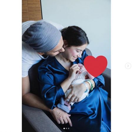 Hazal Kaya Fikret Ali’yi ilk kez paylaştı! İşte mutlu aile pozu Hazal Kaya Fikret Ali’yi ilk kez paylaştı! İşte mutlu aile pozu