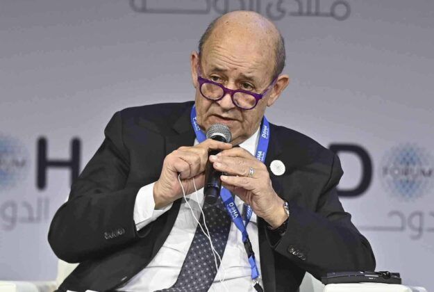 Fransa Dışişleri Bakanı Le Drian: ‘Mariupol yeni Halep’tir’