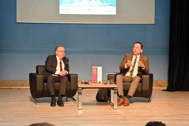 Mavi Vatan Balıkesir’de konuşuldu