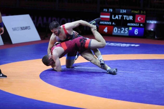 Muhammet Akdeniz: ‘Madalya ülkemize hayırlı olsun’