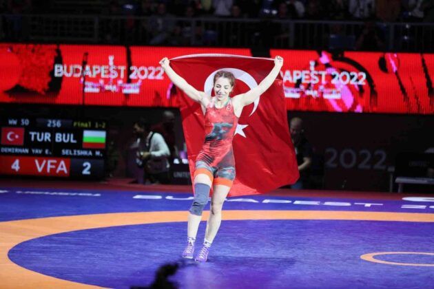 Evin Demirhan Yavuz: “Dünya Şampiyonası’nda üçüncülük madalyasını altına çevireceğim”