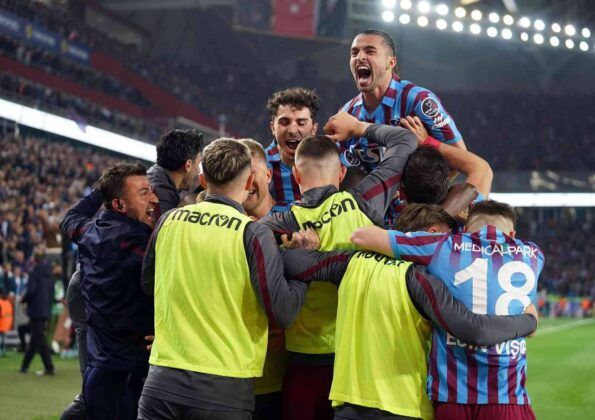 Spor Toto Süper Lig: Trabzonspor: 1 – Beşiktaş: 1 (Maç sonucu)