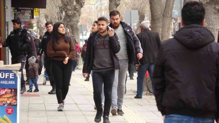 Van’ın salgın başarısı: Günlük vaka 10’a düştü