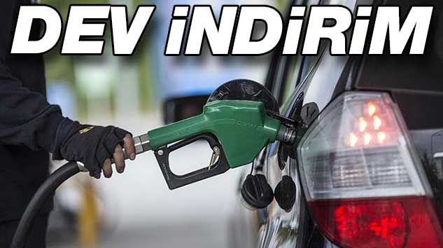 Benzin ve motorinde büyük indirim!
