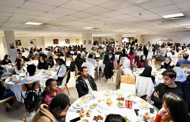 Türk dünyası YTB’nin iftar programında buluştu