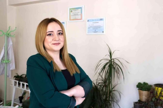 Uzmanı uyardı, iftarla sahur arası 12 bardak su tüketmeliyiz