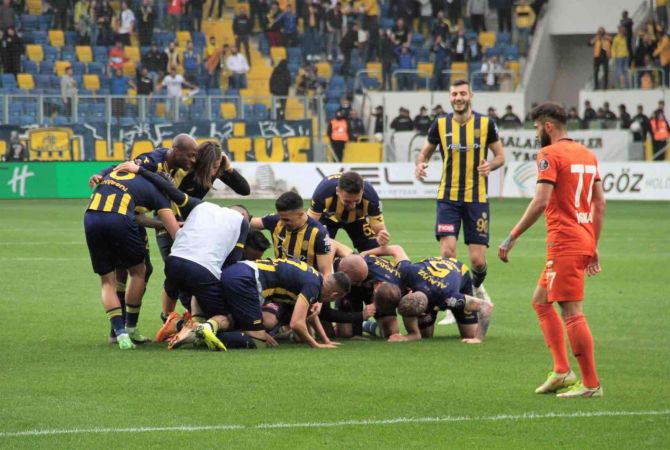 Spor Toto 1. Lig: MKE Ankaragücü: 2 – Adanaspor: 0