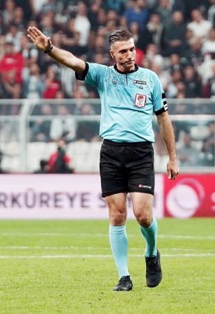 Trabzonspor – Kayserispor maçının VAR’ı Özgür Yankaya