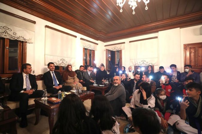 Bakan Kurum: ‘Okullarda iklim değişikliğini daha çok öğreteceğiz, müfredatımızda daha çok derste yer alacak’