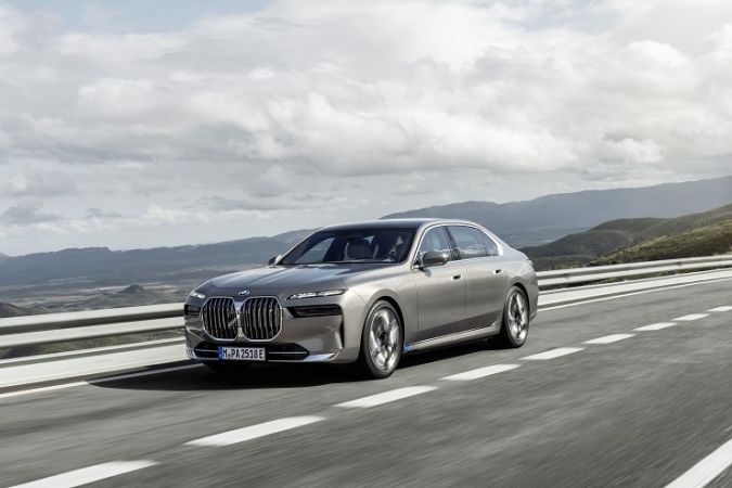 Yeni BMW 7 Serisi   Kişiye Özel Lüks Mobiliteyi Sunuyor