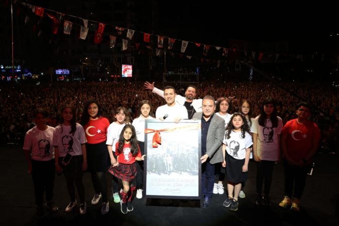 Mustafa Sandal’dan 23 Nisan konseri