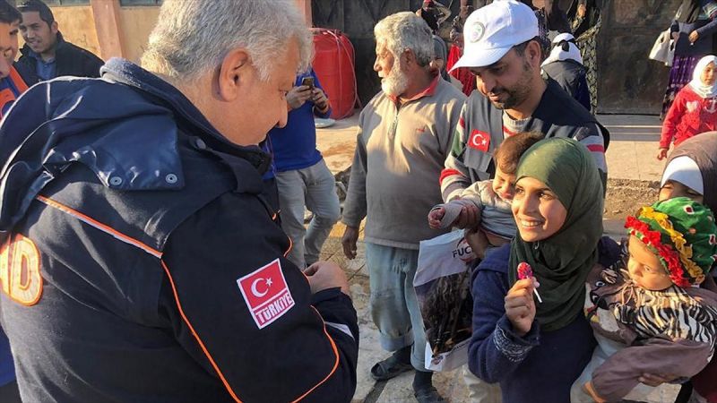 MSB: Deyrizor’da PKK/YPG’nin zulmünden kaçan Suriyelilere gıda yardımı yapıldı