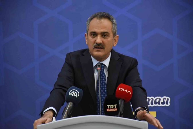 Bakan Özer: ‘Eğitimde devasa bir dönüşüm yaşandı’