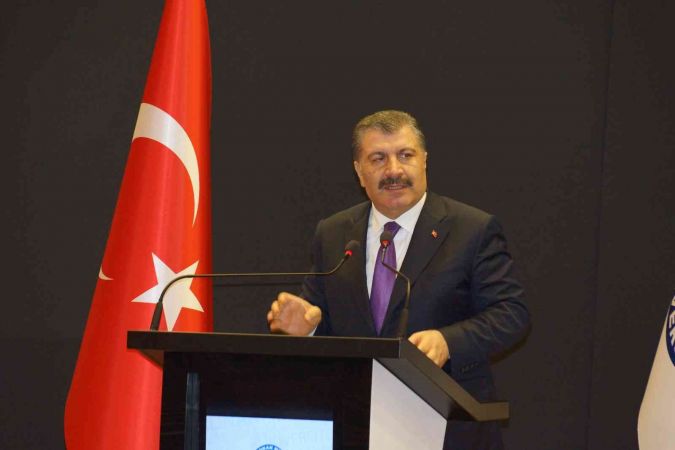 Bakan Koca: “Sağlık çalışanını yaralama, ağır suç sayılacak”