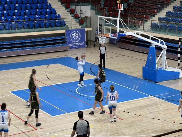 Basketbol Gençler Ligi: Düzce Atletik: 66 – Çankaya Üniversitesi:65