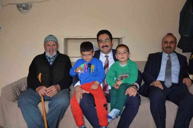 Kaymakam Yıldırım şehit ailelerini unutmadı