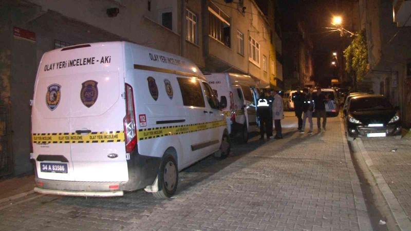 Esenyurt’ta husumetlisini sokak ortasında öldürdü