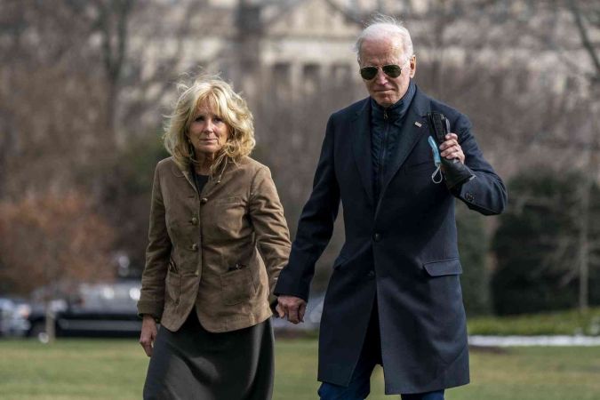 ABD First Lady’si Jill Biden, Romanya’da Ukraynalı sığınmacılarla görüştü