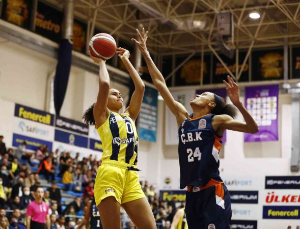 Kadınlar Basketbol Süper Ligi: Fenerbahçe Safiport: 90 – ÇBK Mersin Yenişehir Belediyesi: 55