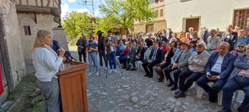 Dünyaca ünlü opera sanatçısı Leyla Gencer ölüm yıldönümünde anıldı