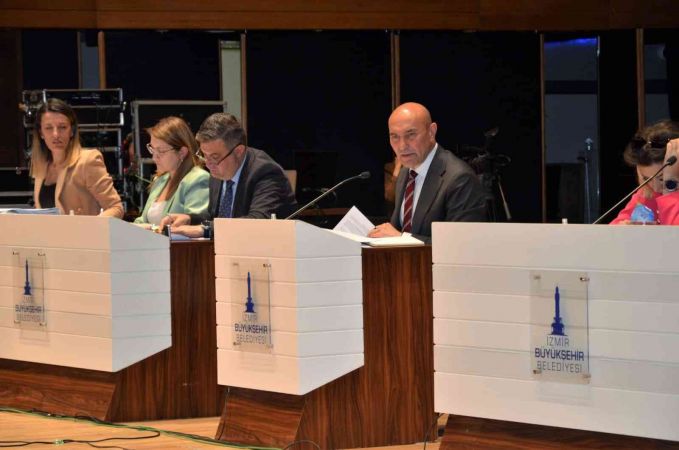 İzmir Büyükşehir Meclisinin gündemi kesin hesaplar