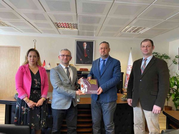 Op. Dr. Gültekin Hoş: “Organ naklinde dünyada hak ettiğimiz başarıya kavuştuk’