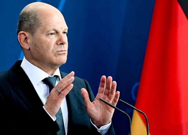 Almanya Başbakanı Scholz’dan Finlandiya’nın NATO üyeliğine tam destek