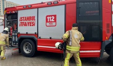 Bağcılar’da bir fabrikada yangın çıktı.