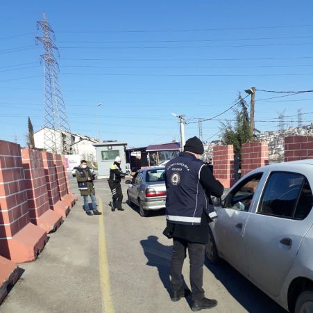 Sakarya’dan 54 kaçak göçmen yakalandı