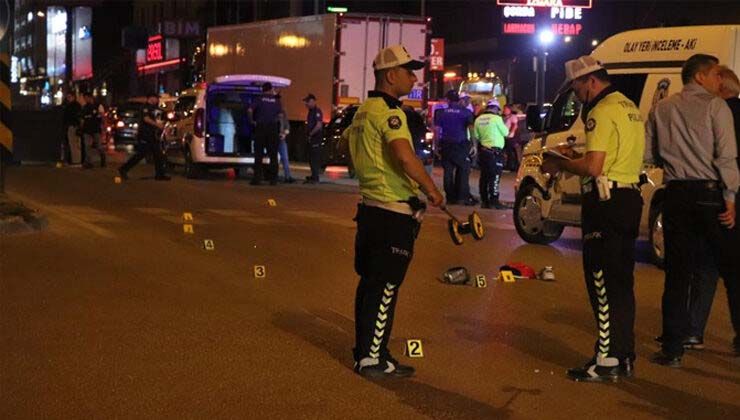 Denizli’de feci bisiklet kazası: Genç metrelerce sürüklendi, arkadaşı kriz geçirdi